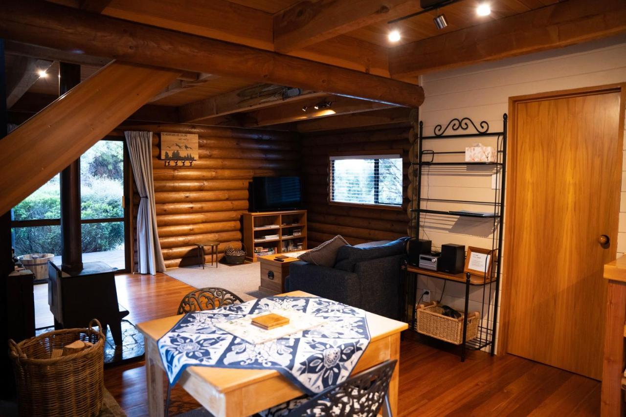 Totara Lodge - Unwind, Relax & Enjoy - Mt Lyford Exterior foto